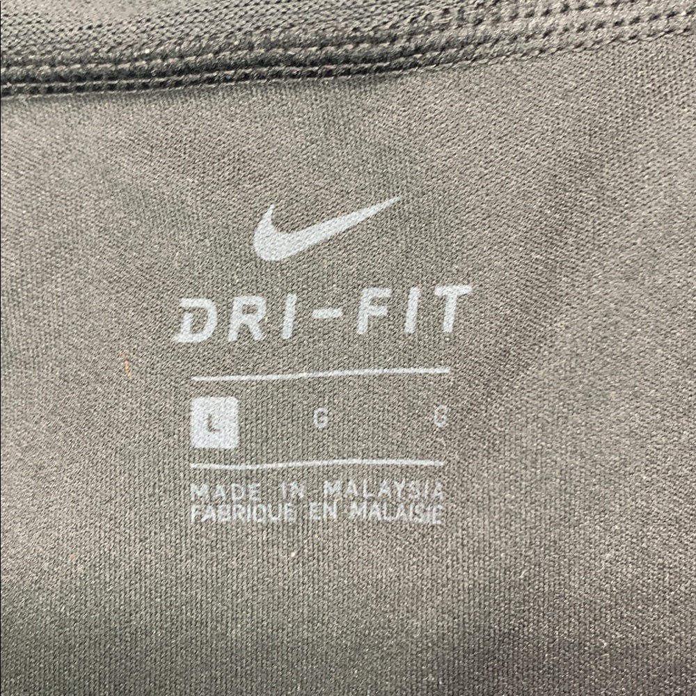 Nike Dri-FIT running shorts with an adjustable drawstring - Size L - Picture 2 of 4